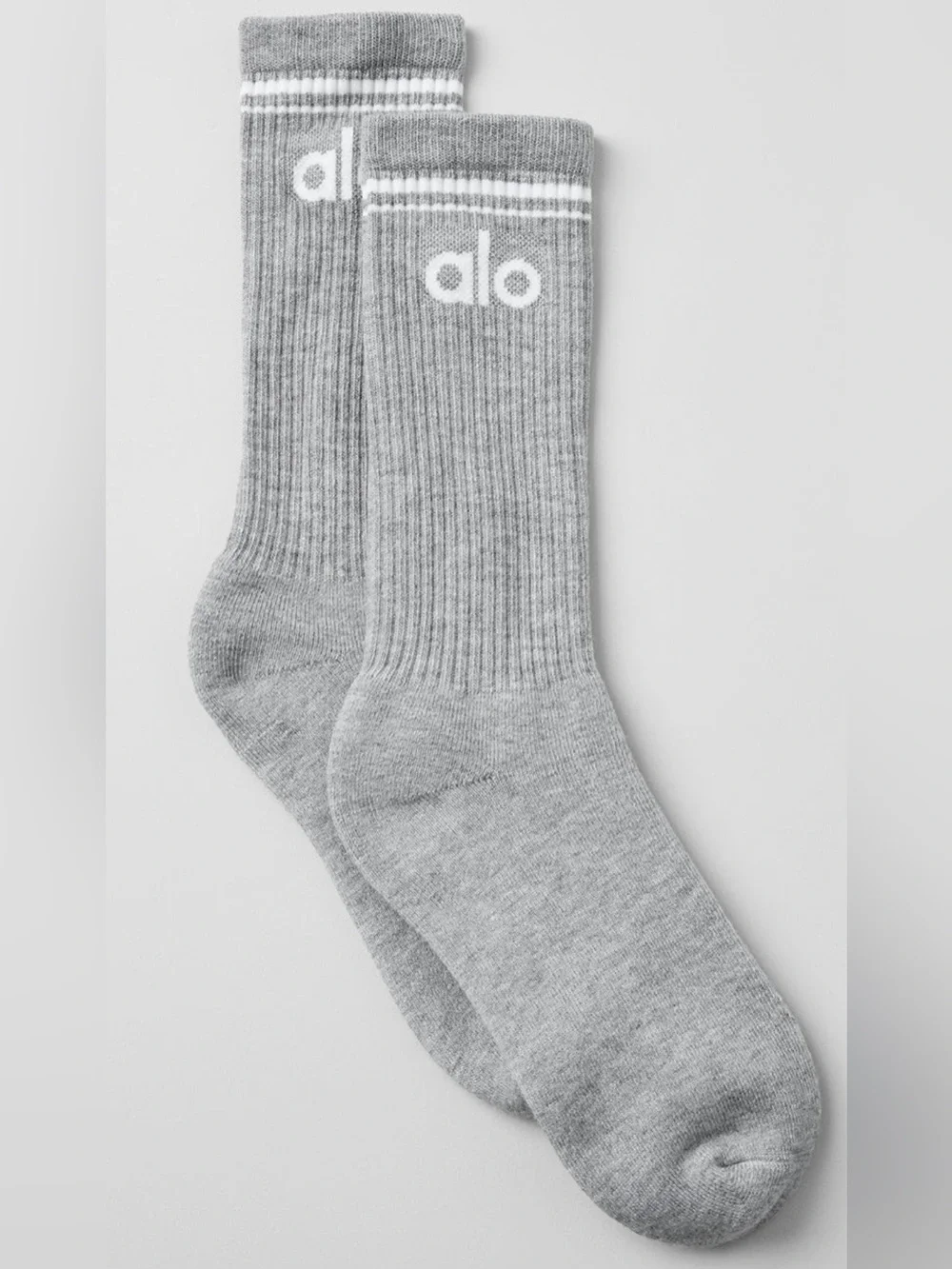 Alo Yoga Unisex Throwback Sock Athletic Heather Grey/White🧦 + Scrunchies Set